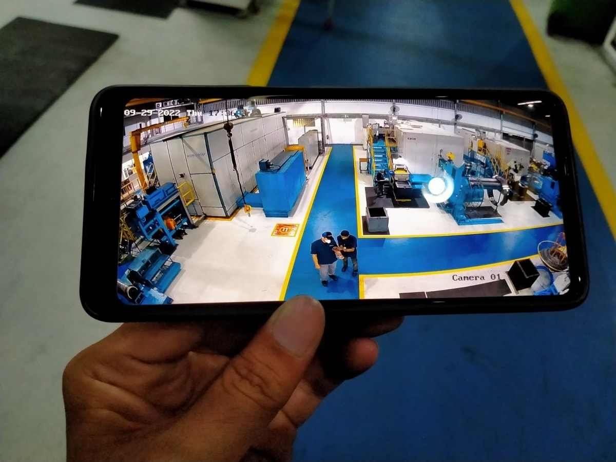 Akses Dari HP Anda Akses Dari HP Anda