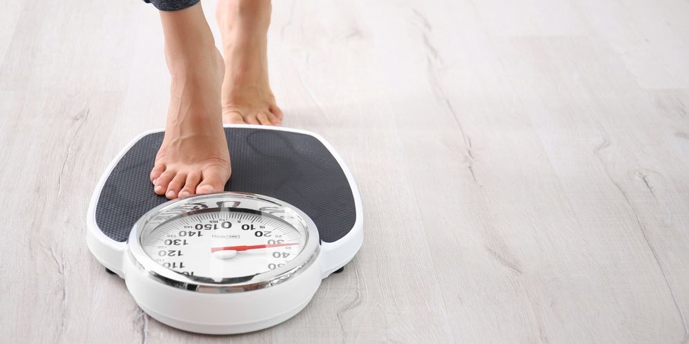 10 Cara Menurunkan Berat Badan Tanpa Olahraga Paling Aman dan Efektif 10 Cara Menurunkan Berat Badan Tanpa Olahraga Paling Aman dan Efektif