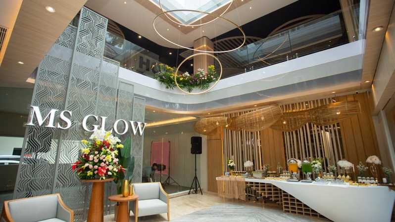 MS GLOW OFFICE - Grand Opening Kantor MS GLOW MS GLOW OFFICE - Grand Opening Kantor MS GLOW