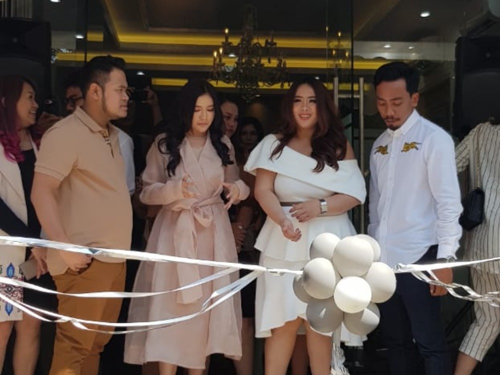 Profil Lengkap Pemilik MS Glow: Shandy Purnamasari, Maharani Kemala Dewi, Gilang Widya Pramana, Dewa Gede Adiputra Profil Lengkap Pemilik MS Glow: Shandy Purnamasari, Maharani Kemala Dewi, Gilang Widya Pramana, Dewa Gede Adiputra