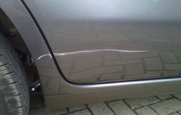 Yuk Kenali! Ini Dia Jenis-Jenis, Penyebab dan Solusi Goresan Pada Mobil! Yuk Kenali! Ini Dia Jenis-Jenis, Penyebab dan Solusi Goresan Pada Mobil!