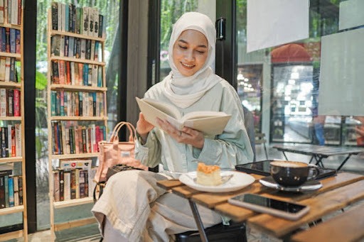 Referensi Baju Muslim Wanita Modern yang Membuatmu Modis dan Trendy Referensi Baju Muslim Wanita Modern yang Membuatmu Modis dan Trendy