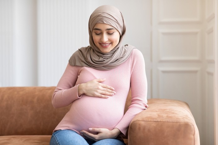 Bolehkah Ibu Hamil Ikut Berpuasa Saat Ramadhan? Begini Menurut Pandangan Ilmu Dokter Bolehkah Ibu Hamil Ikut Berpuasa Saat Ramadhan? Begini Menurut Pandangan Ilmu Dokter