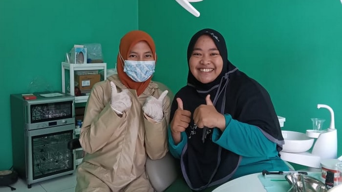 Klinik Gigi Solo: Cara Atasi Gigi Bercelah