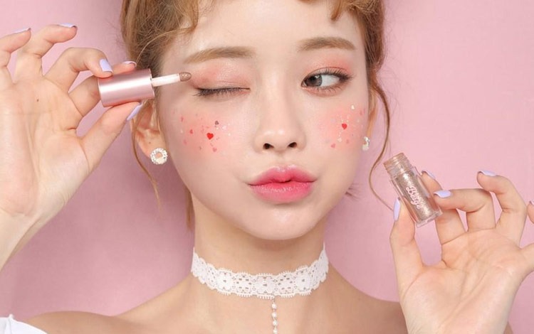 6 Tren Makeup Korea 2022 dari Para K-Pop Idol!